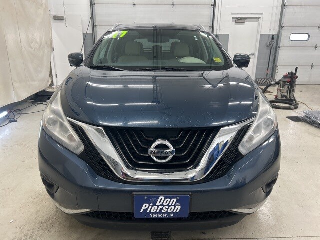 Used 2017 Nissan Murano Platinum with VIN 5N1AZ2MHXHN108724 for sale in Spencer, IA