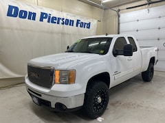 2009 GMC Sierra 2500HD SLT Truck
