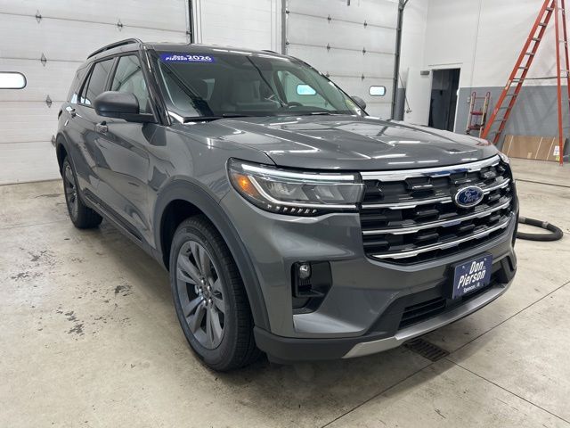 2026 Ford Explorer Active 4WD's photo