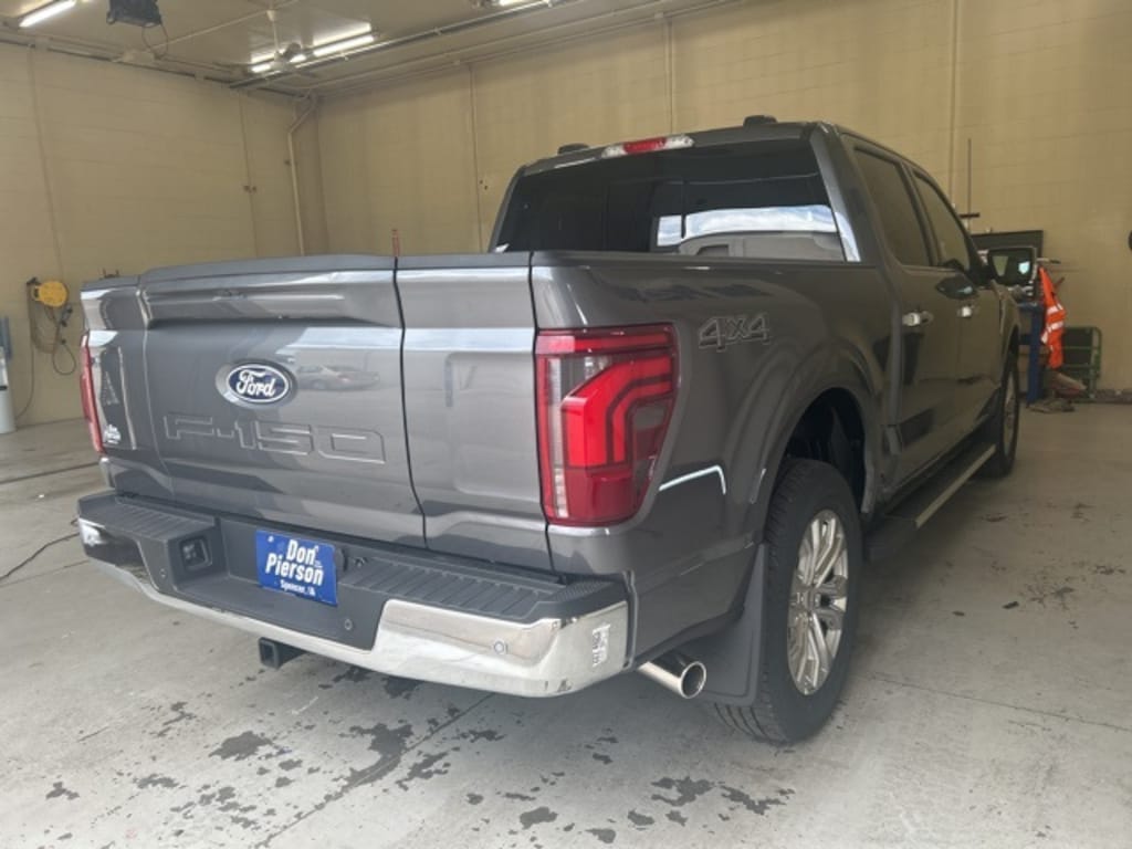 New 2025 Ford F-150 Lariat Truck SuperCrew Cab