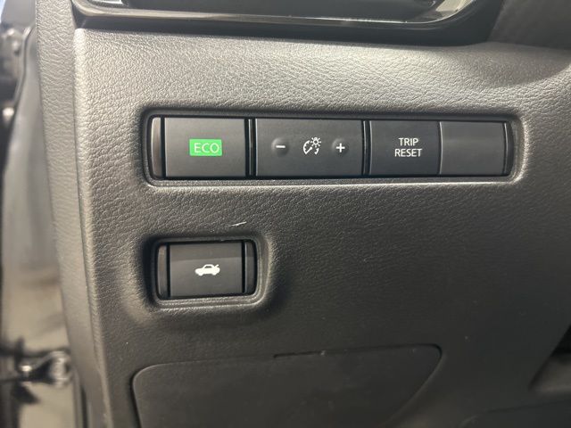 2021 Nissan Sentra SV - Photo 15