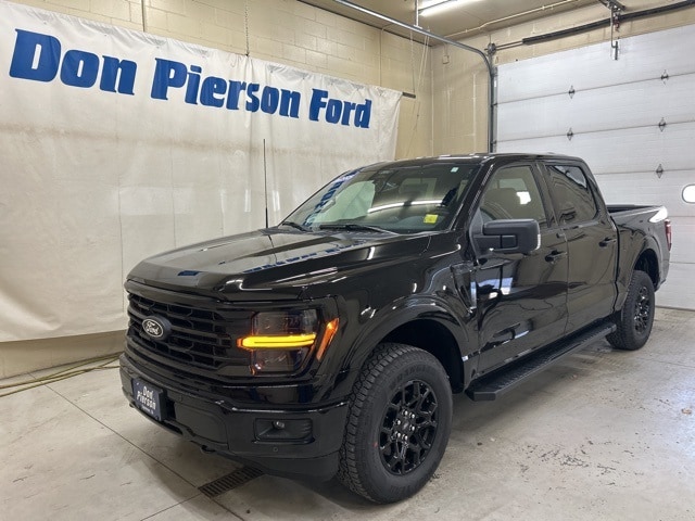 2025 Ford F-150 XLT's photo