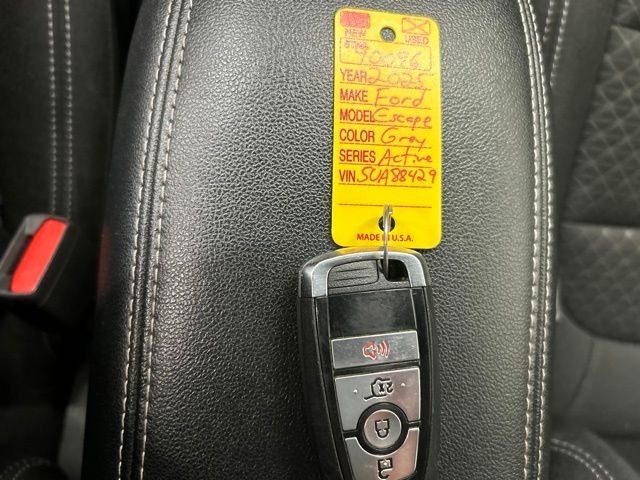 2025 Ford Escape Active - Photo 16
