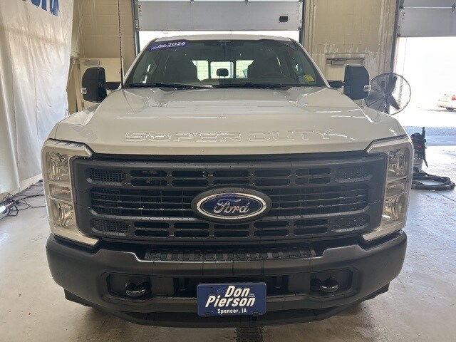 2026 Ford F-250 photo 2