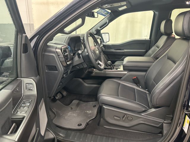 2026 Ford F-150 Lariat - Photo 10