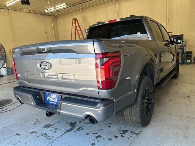 2025 Ford F-150 Lariat photo 4