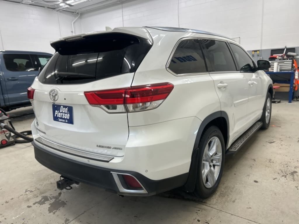 Used 2018 Toyota Highlander Limited SUV