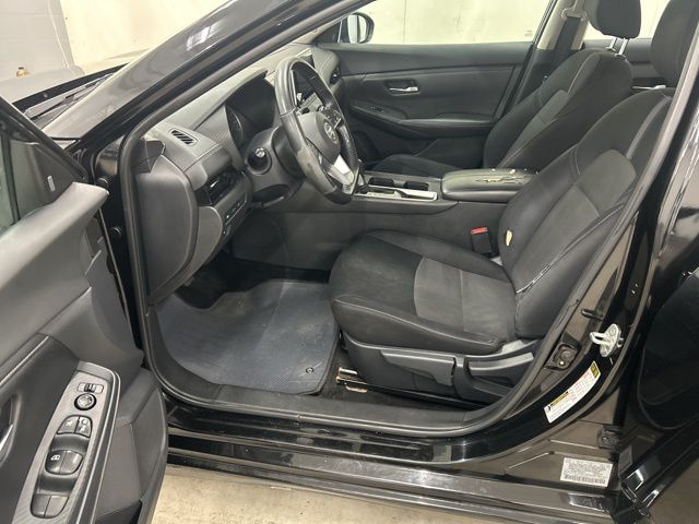 2021 Nissan Sentra SV - Photo 9