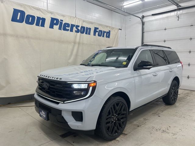 2026 Ford Expedition Platinum 4x4's photo