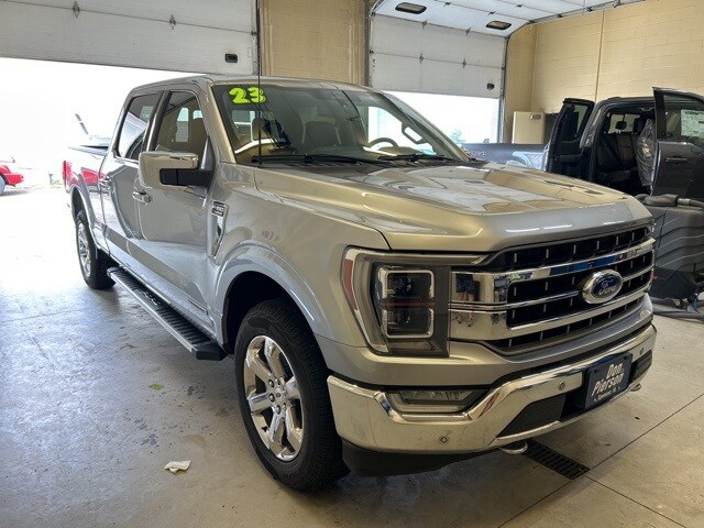 2023 Ford F-150 Lariat photo 3