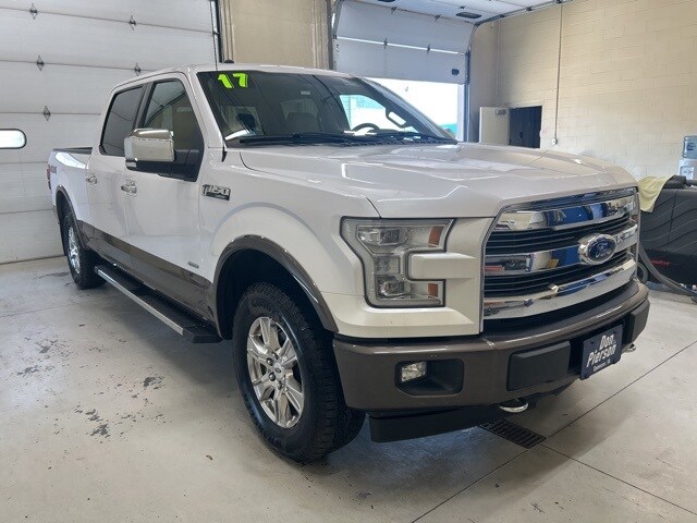 2017 Ford F-150 Lariat photo 3
