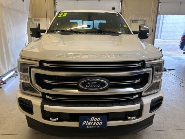 Used 2022 Ford F-350 Super Duty Platinum with VIN 1FT8W3BT8NEC45682 for sale in Spencer, IA