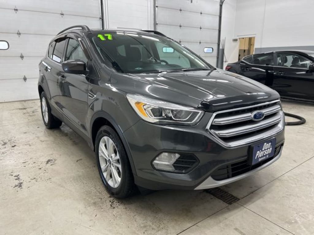 Used 2017 Ford Escape SE SUV