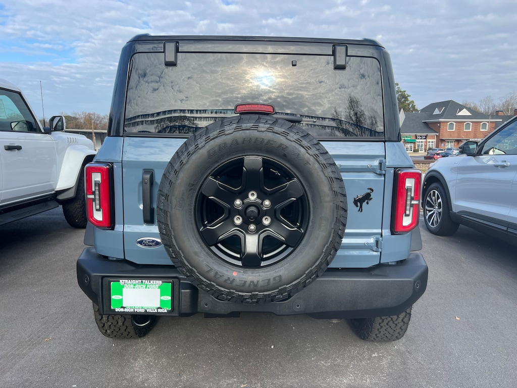 New 2025 Ford Bronco Outer Banks SUV