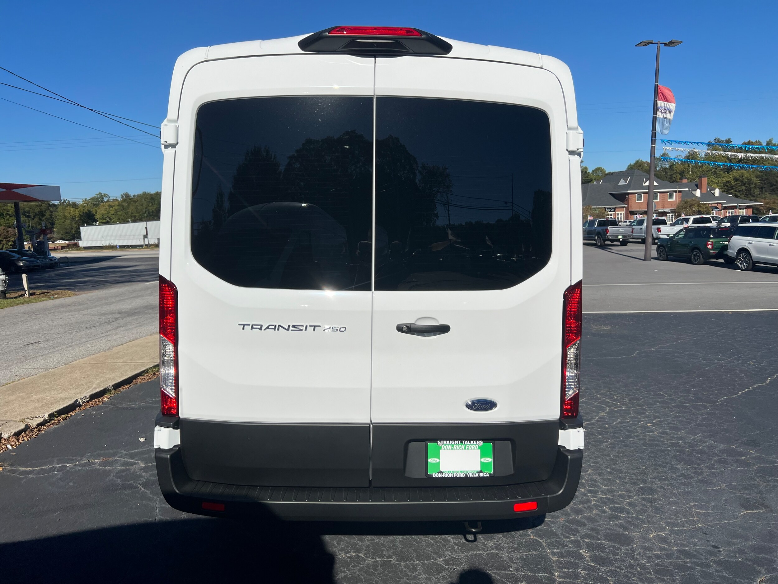 2025 Ford Transit Cargo Van photo 2