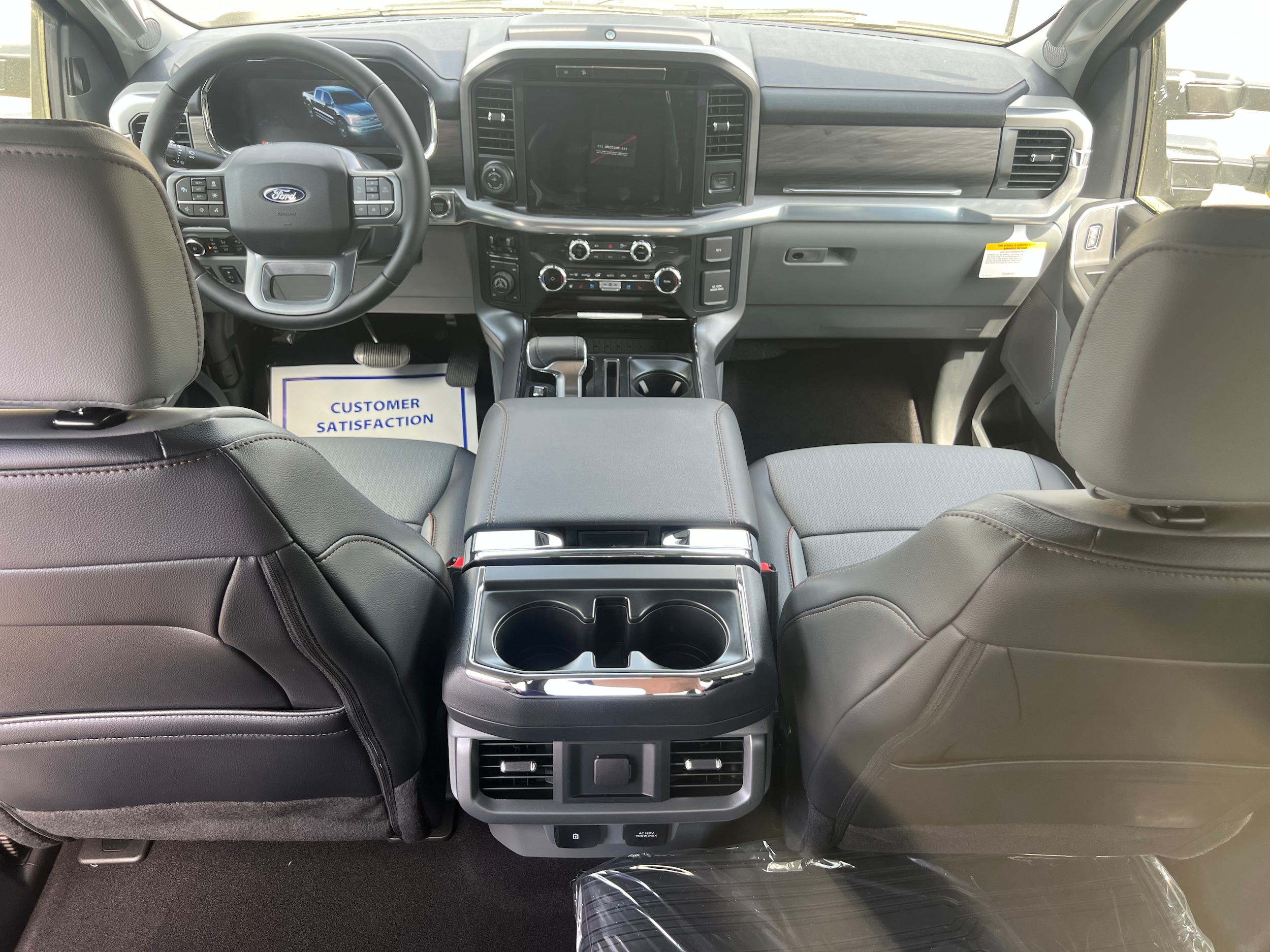 2025 Ford F-150 Lariat - Photo 12