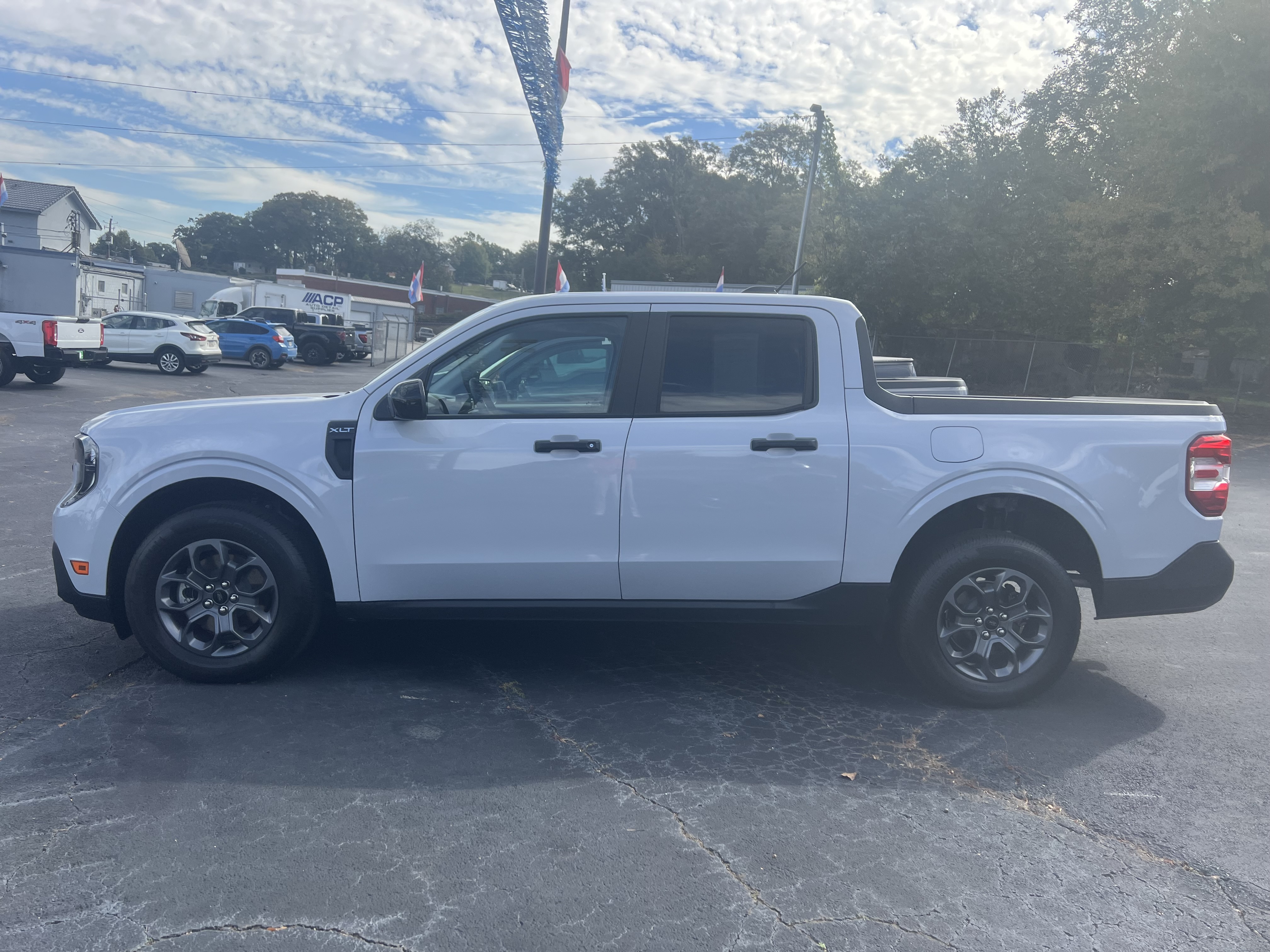 Used 2025 Ford Maverick XLT Crew Cab Short Bed Truck