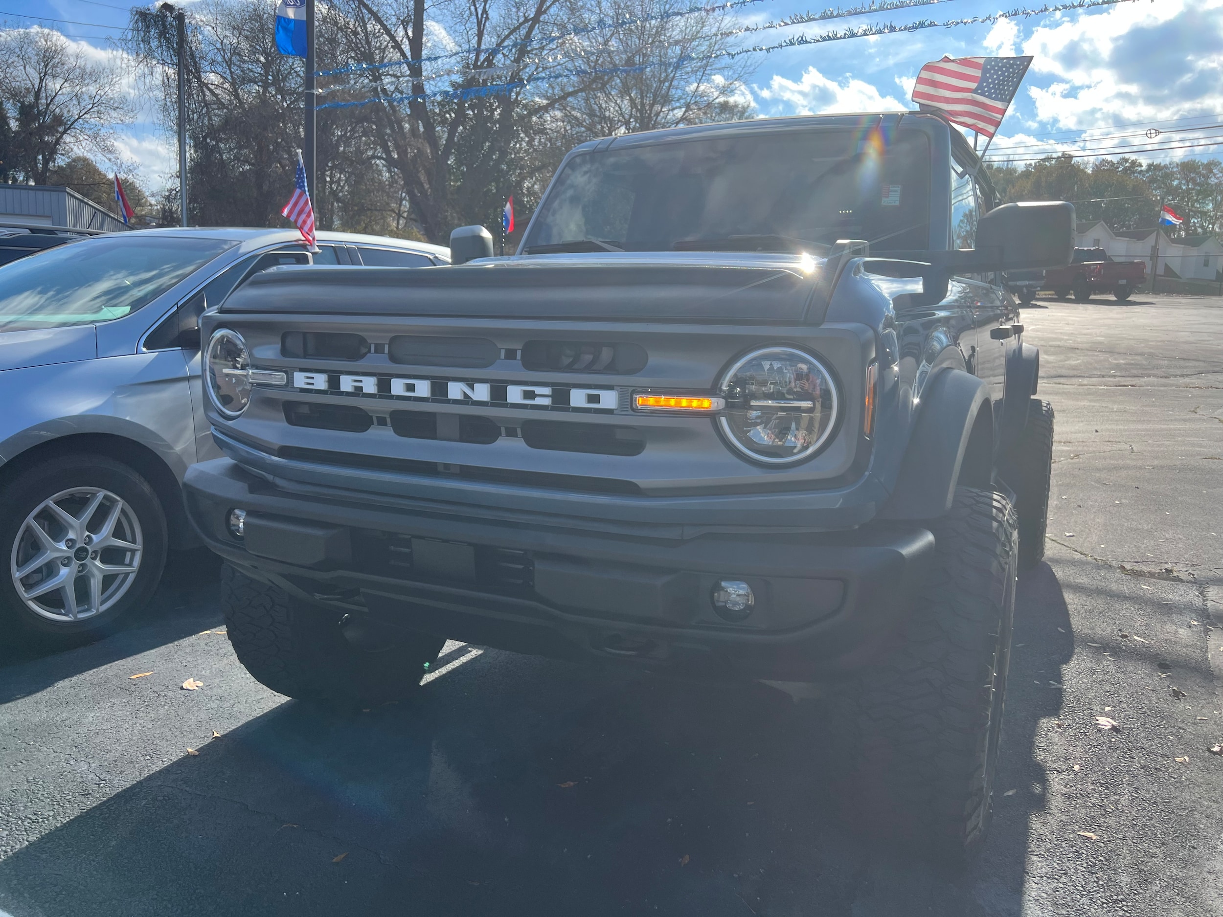 2023 Ford Bronco 4-Door Big Bend's photo