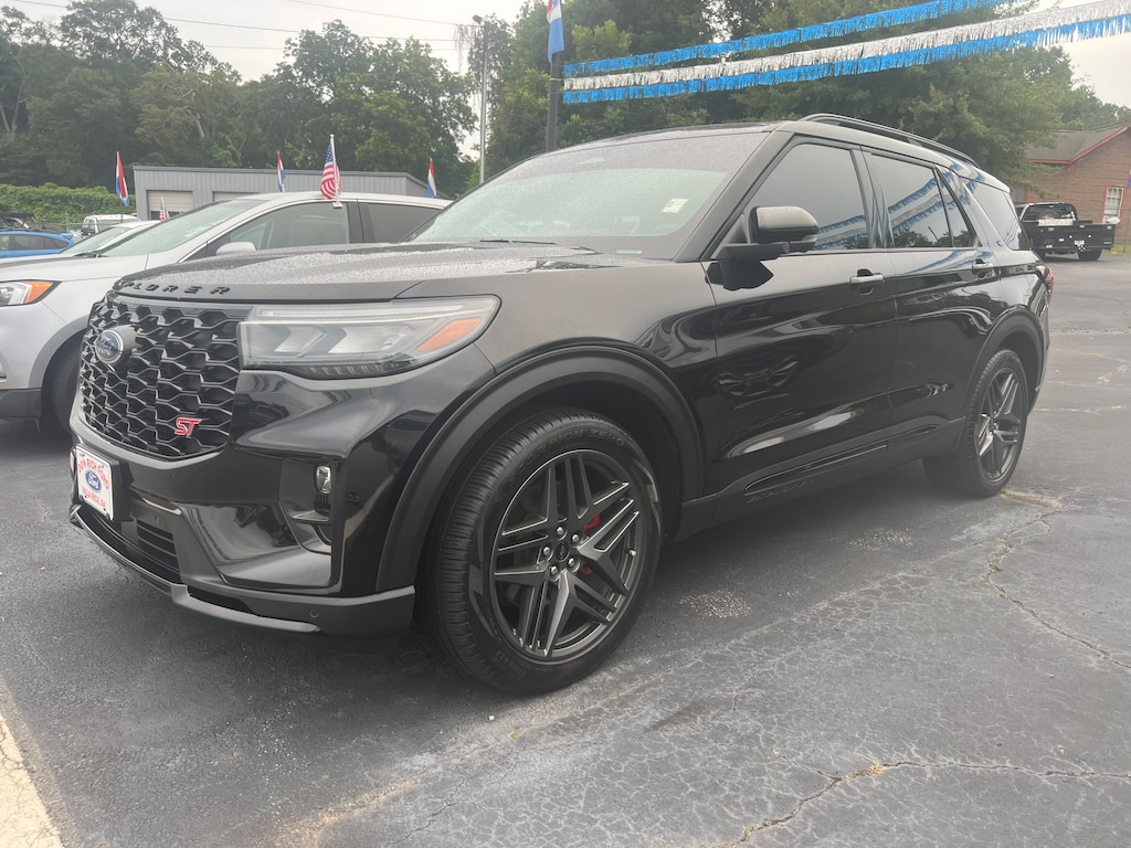 Used 2025 Ford Explorer ST SUV