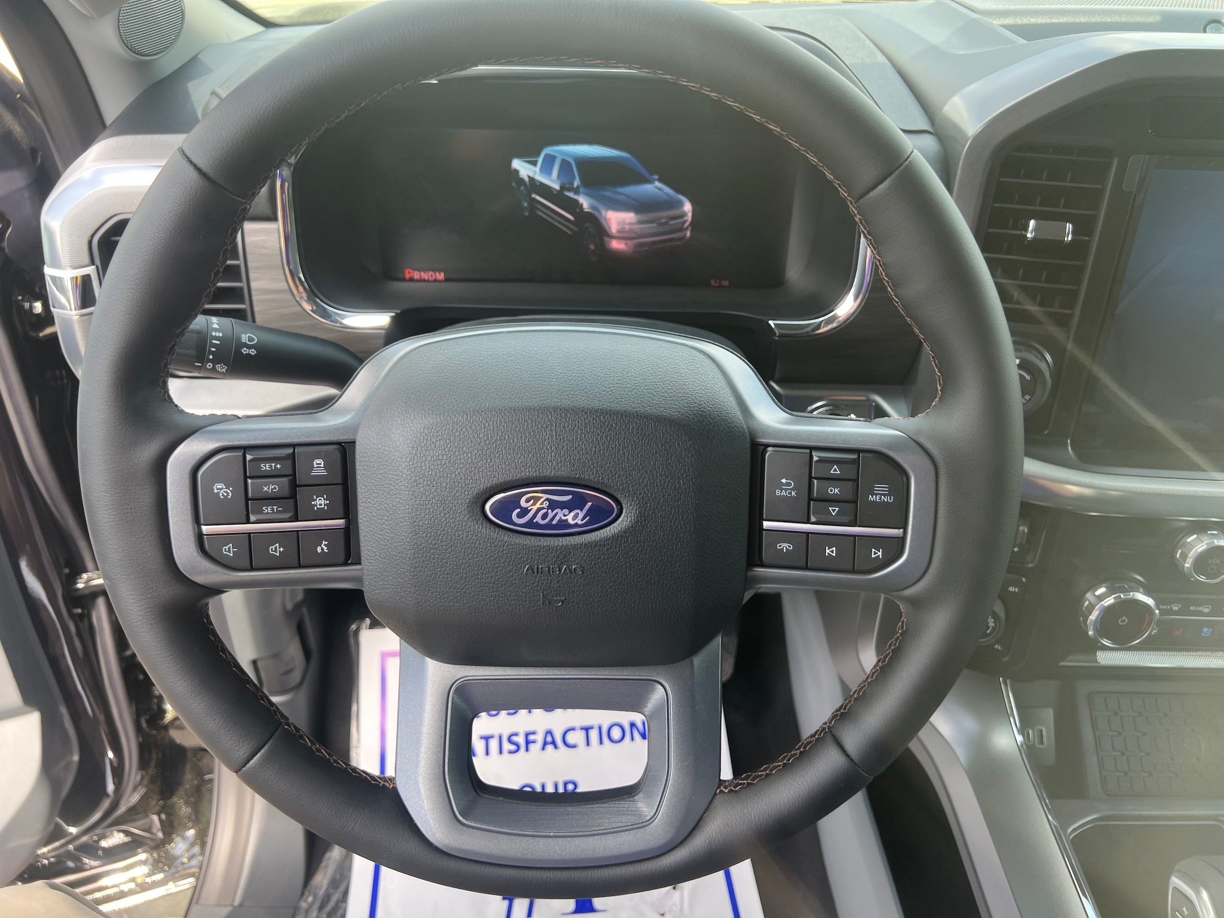 2025 Ford F-150 Lariat - Photo 10