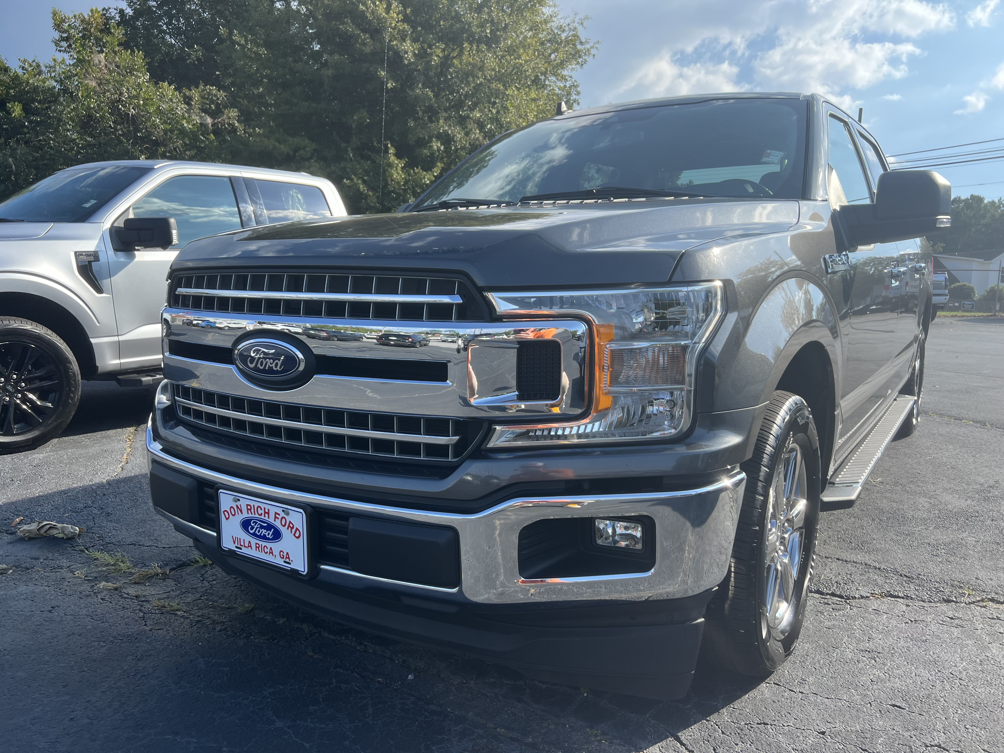 2020 Ford F-150 XLT Crew Cab