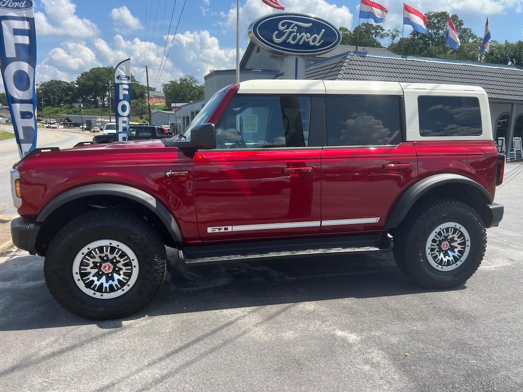 New 2026 Ford Bronco Outer Banks® SUV