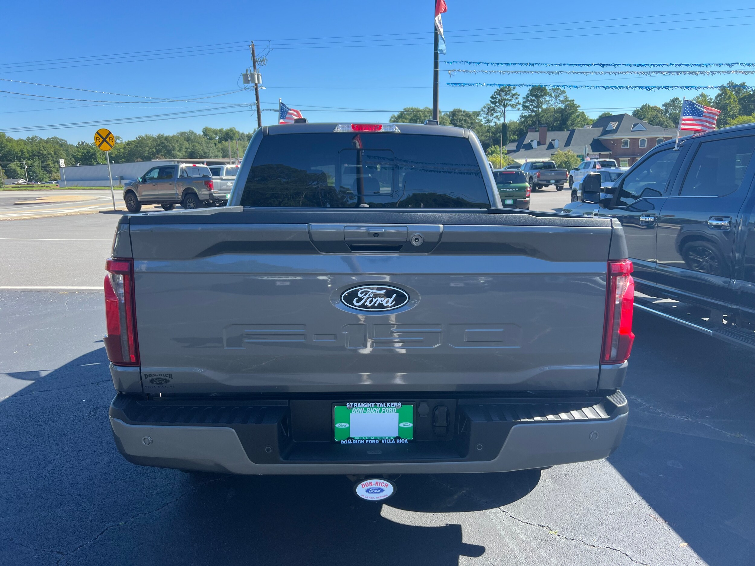 2024 Ford F-150 XLT photo 3