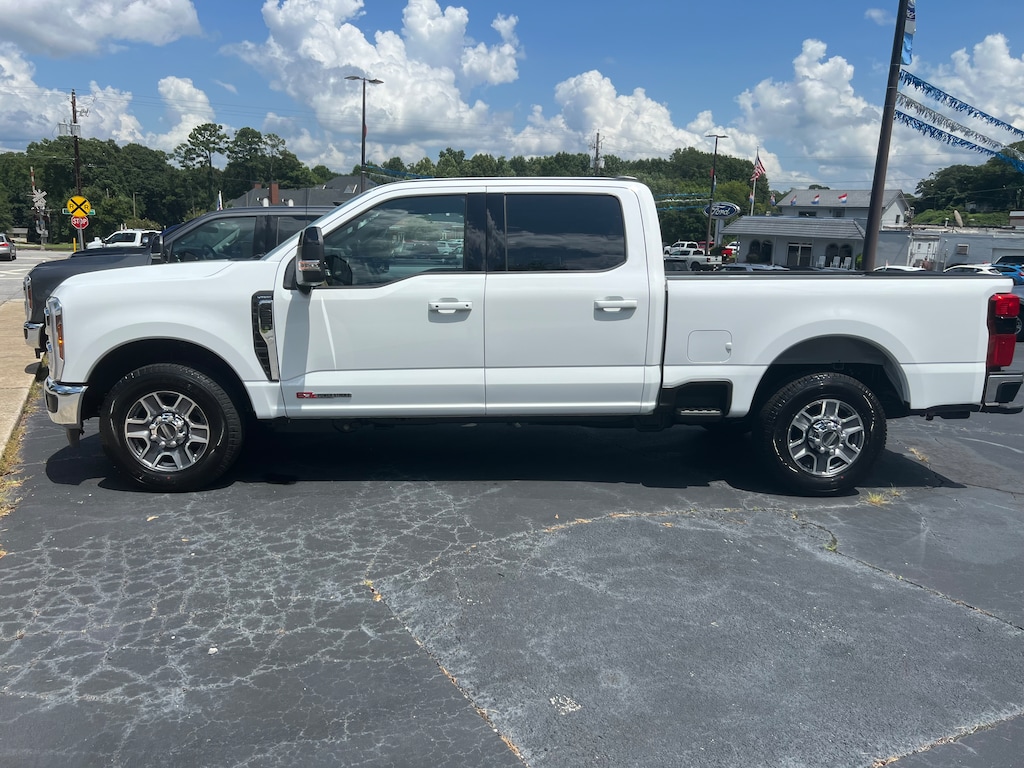New 2026 Ford Super Duty F-250® Lariat® TRUCK