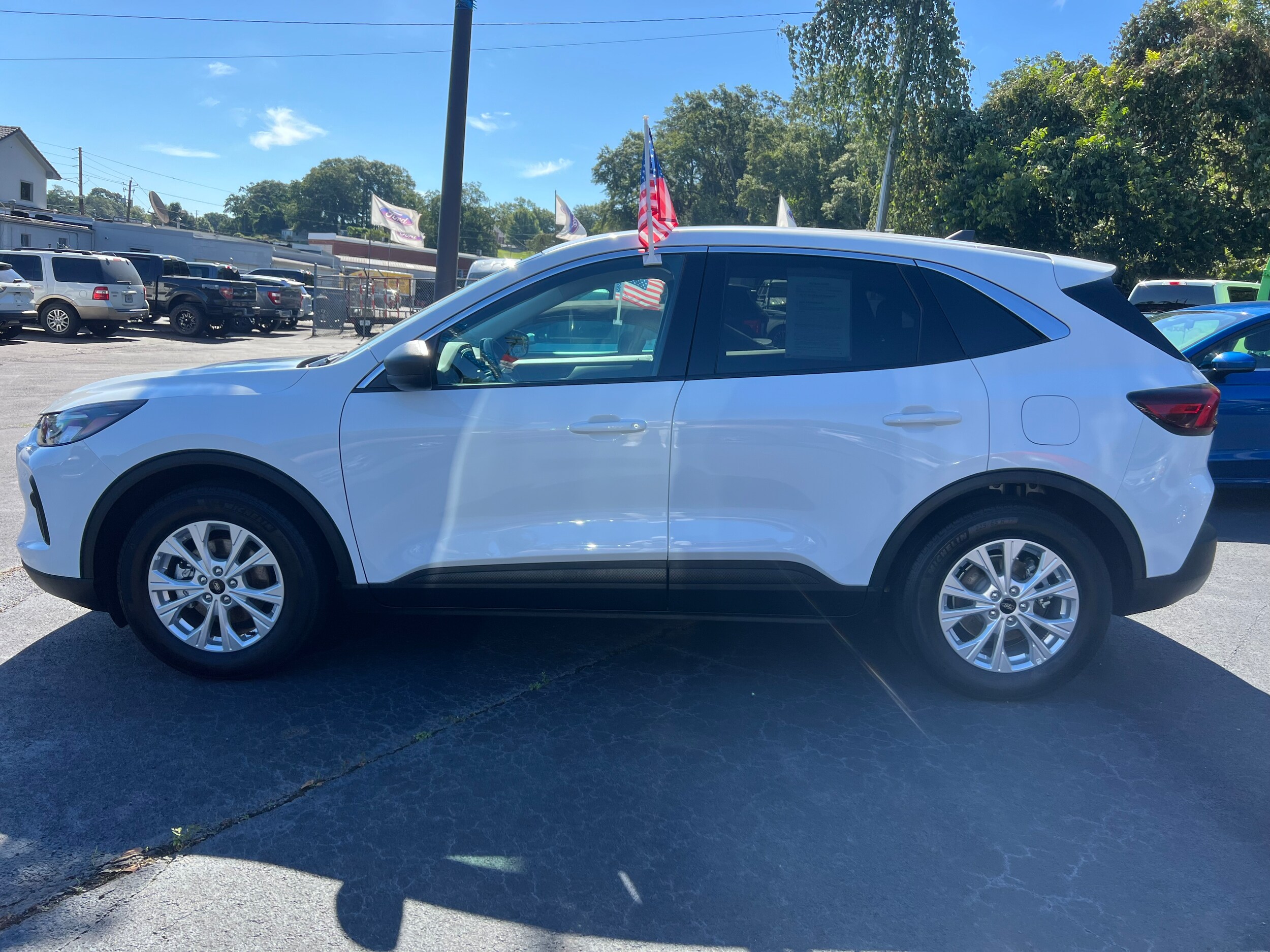 2024 Ford Escape Active photo 2