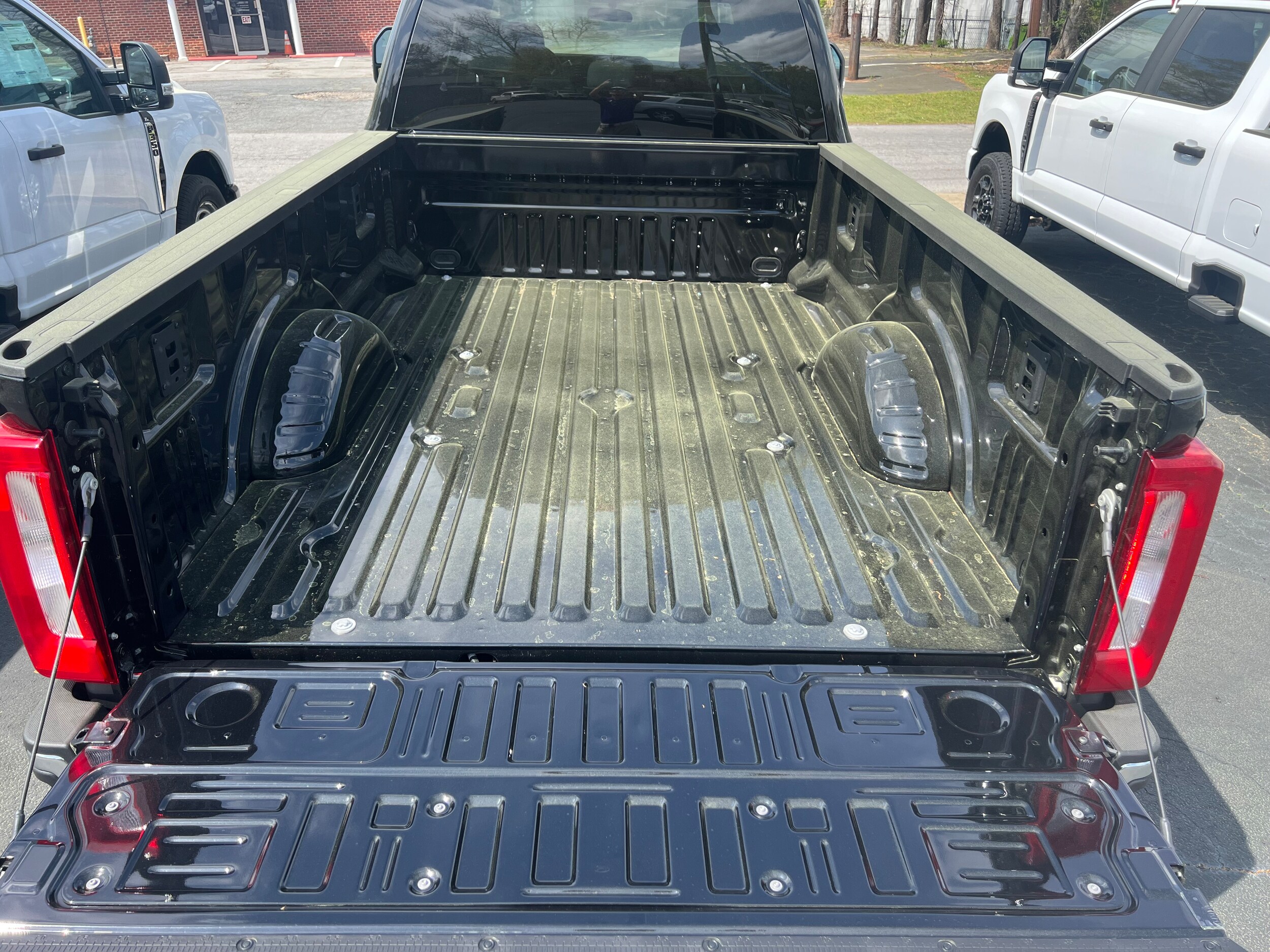 2025 Ford F-250 XLT photo 4