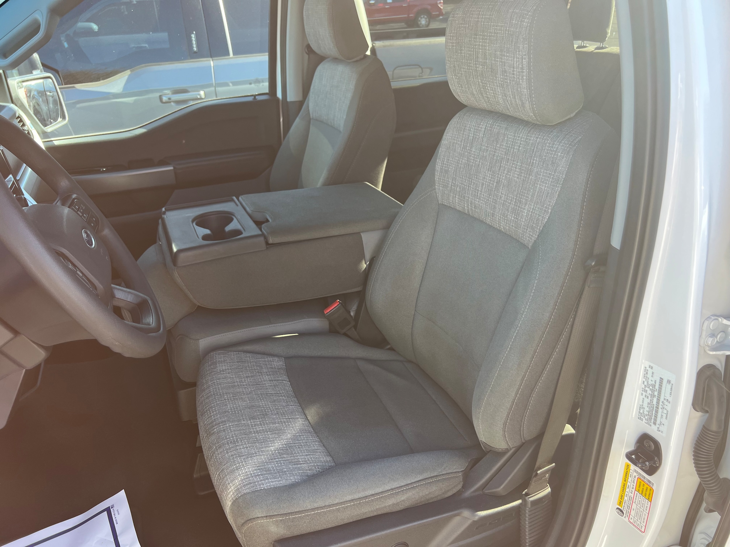 2023 Ford F-150 XLT - Photo 8