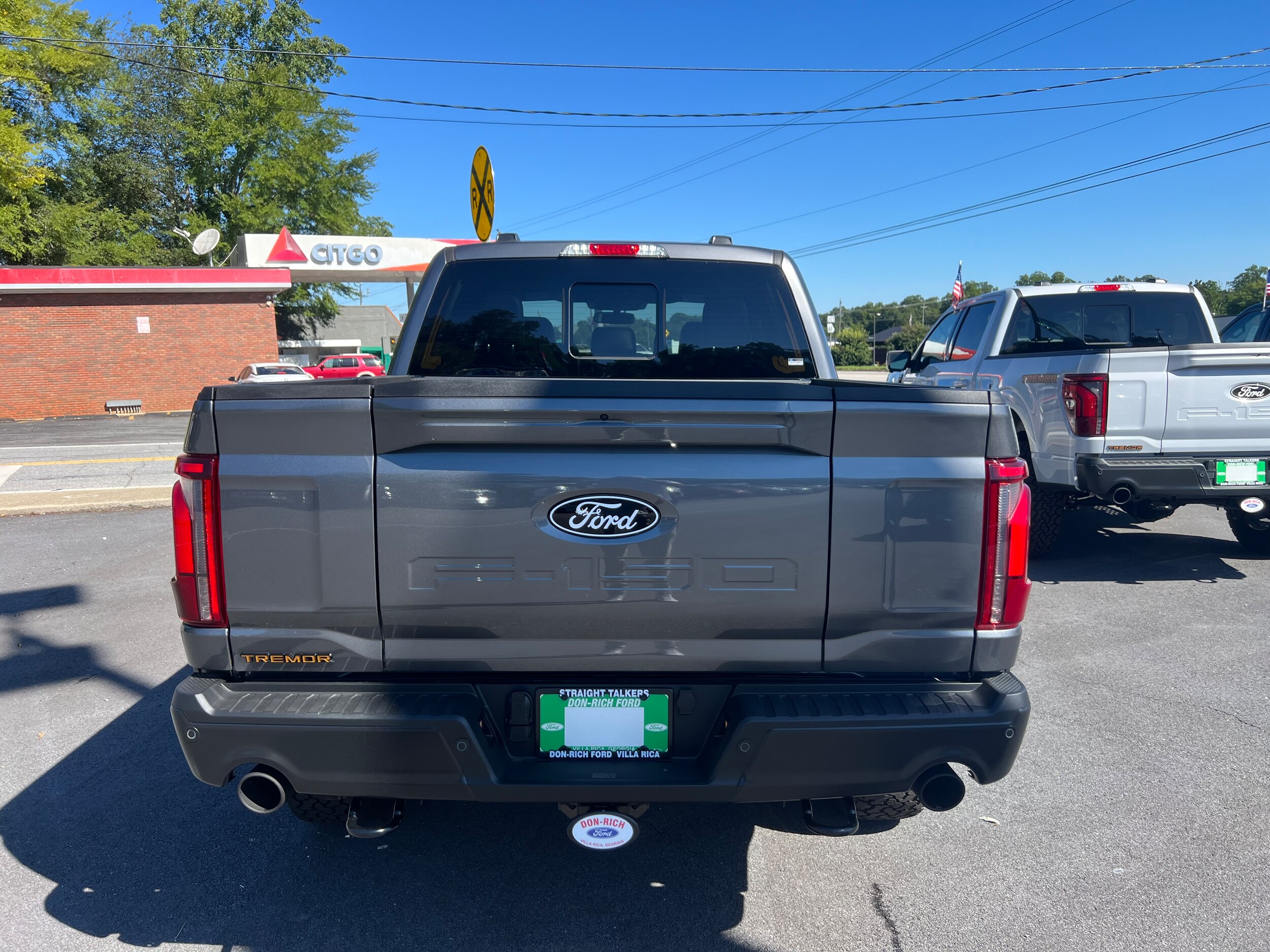 2025 Ford F-150 Tremor photo 2