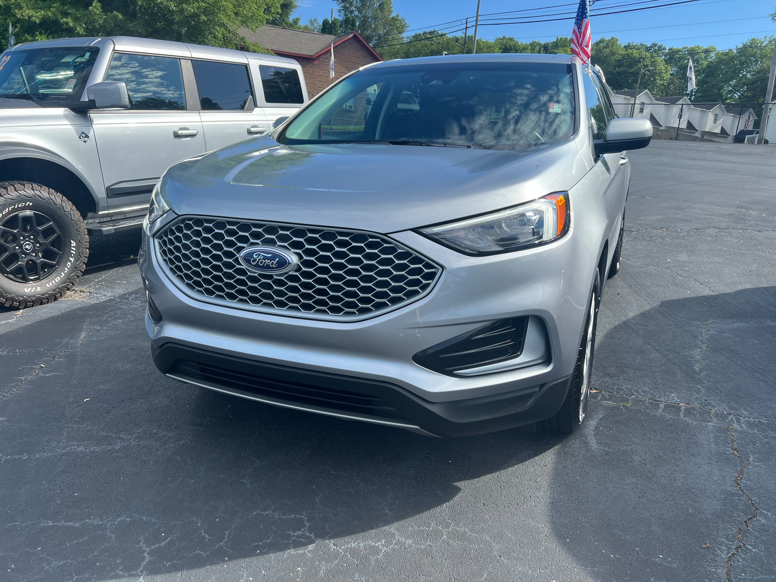 2023 Ford Edge SUV 