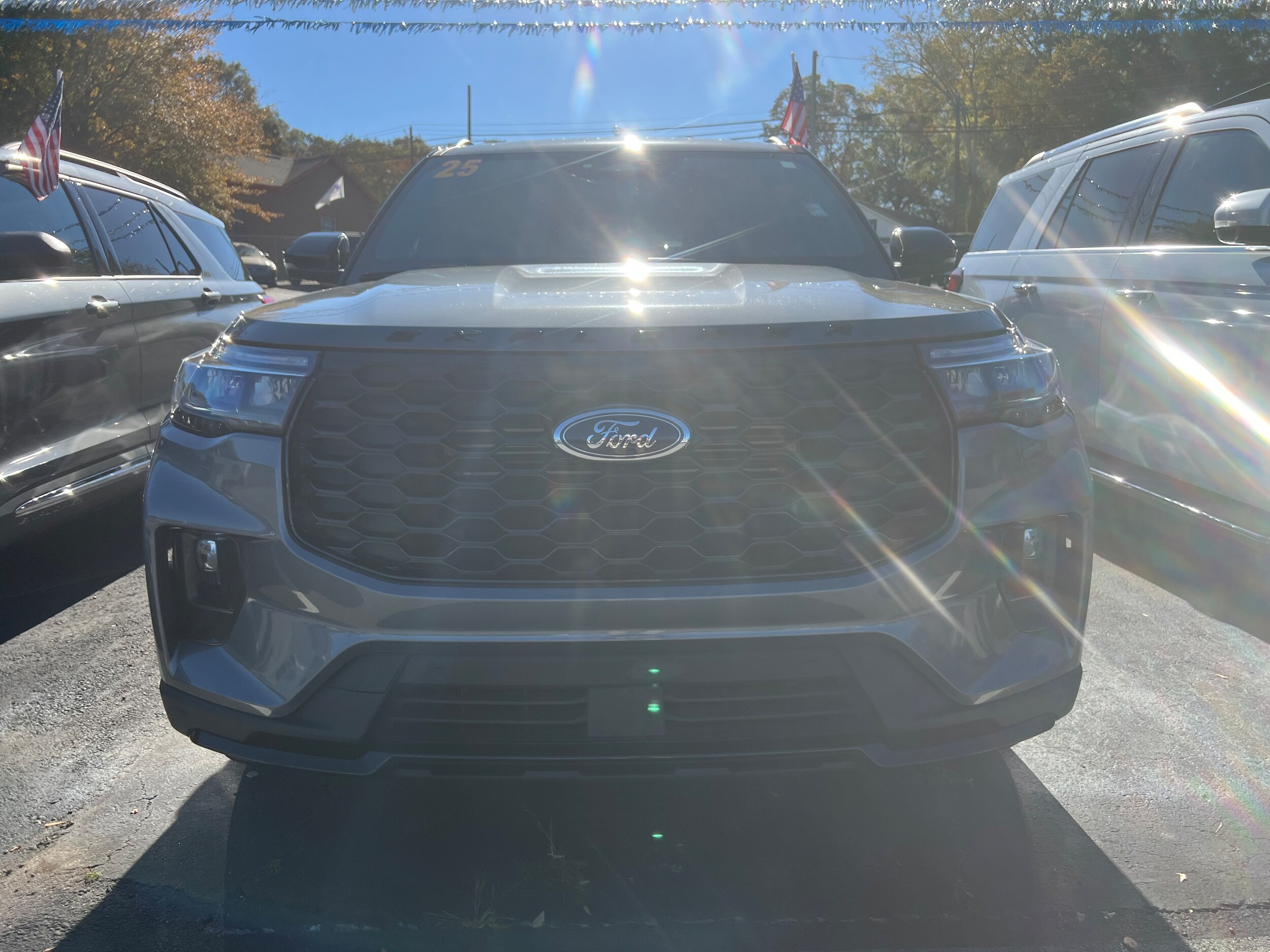 2025 Ford Explorer ST-LINE - Photo 8