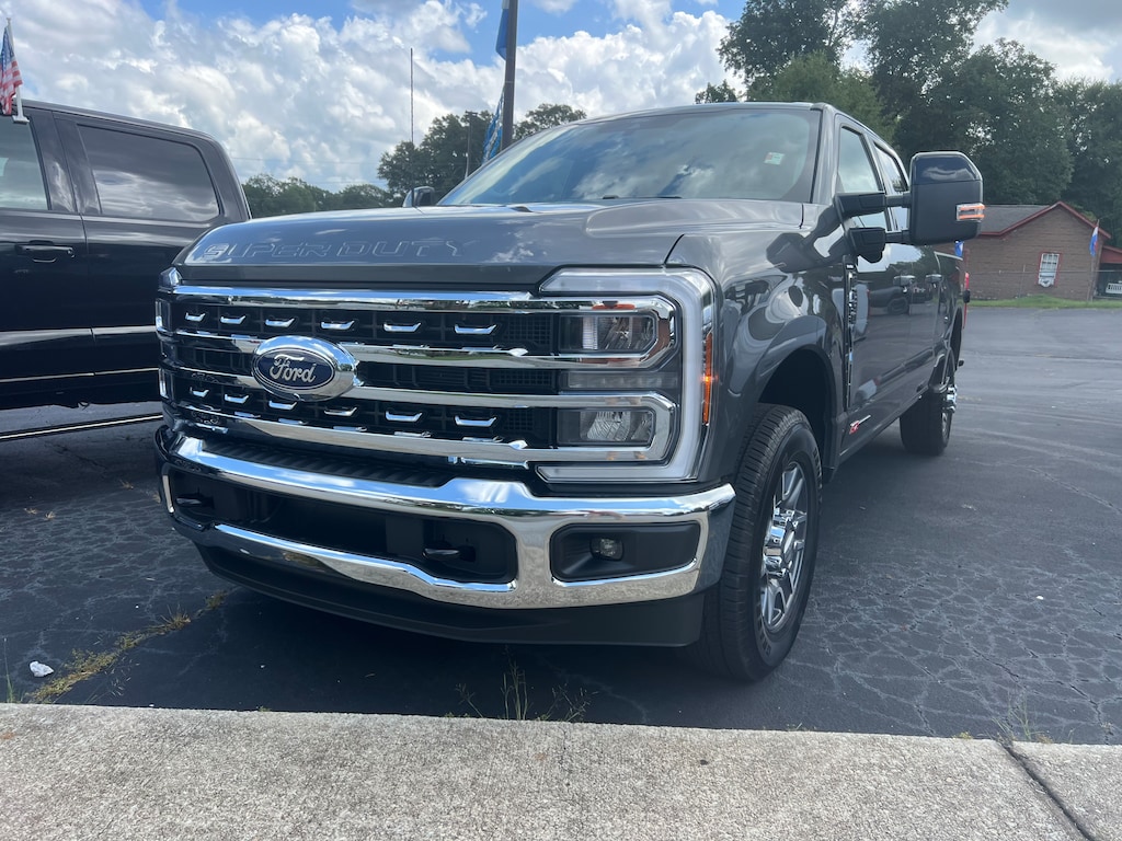 New 2026 Ford Super Duty F-250® Lariat® TRUCK
