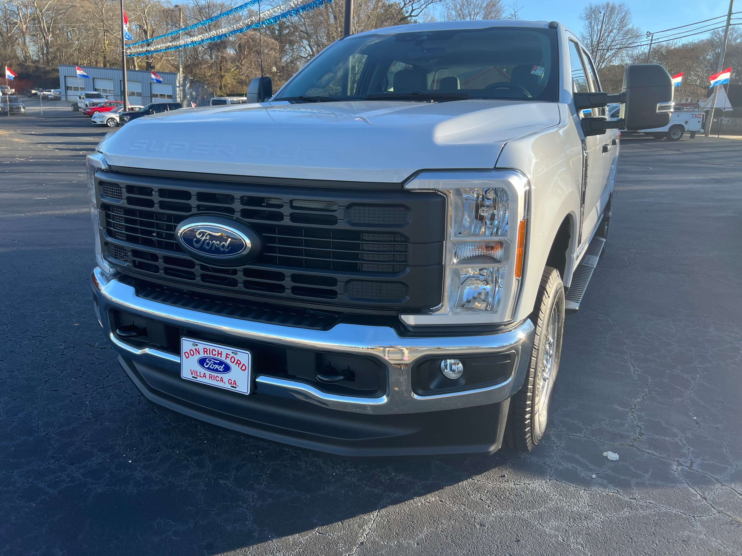 2026 Ford F-250 XL 4x4 Crew Cab 6-3/4' Box's photo