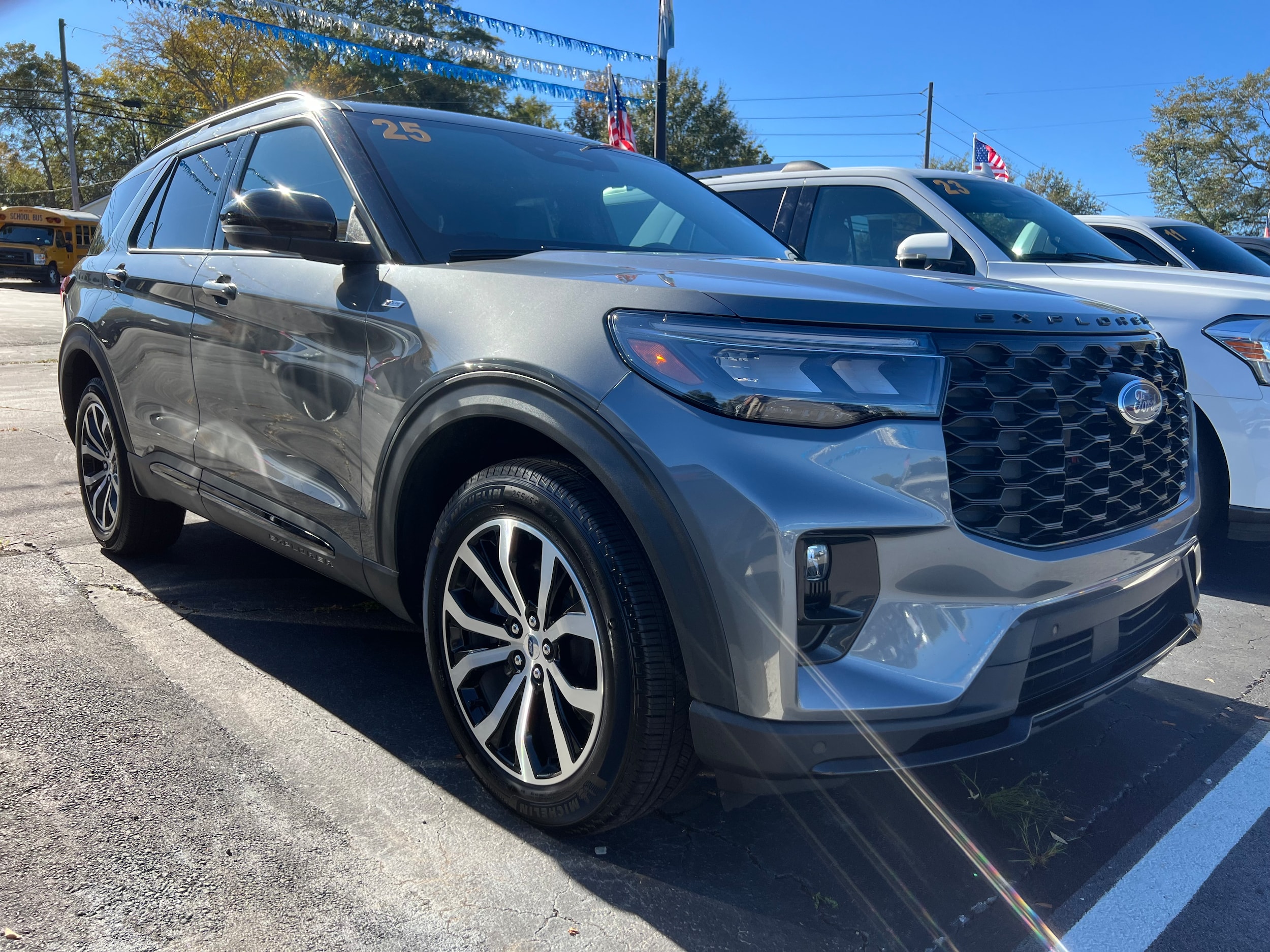 2025 Ford Explorer ST-LINE - Photo 7