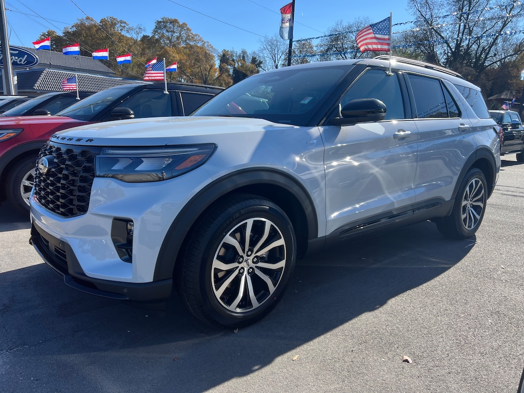 New 2026 Ford Explorer ST-Line SUV