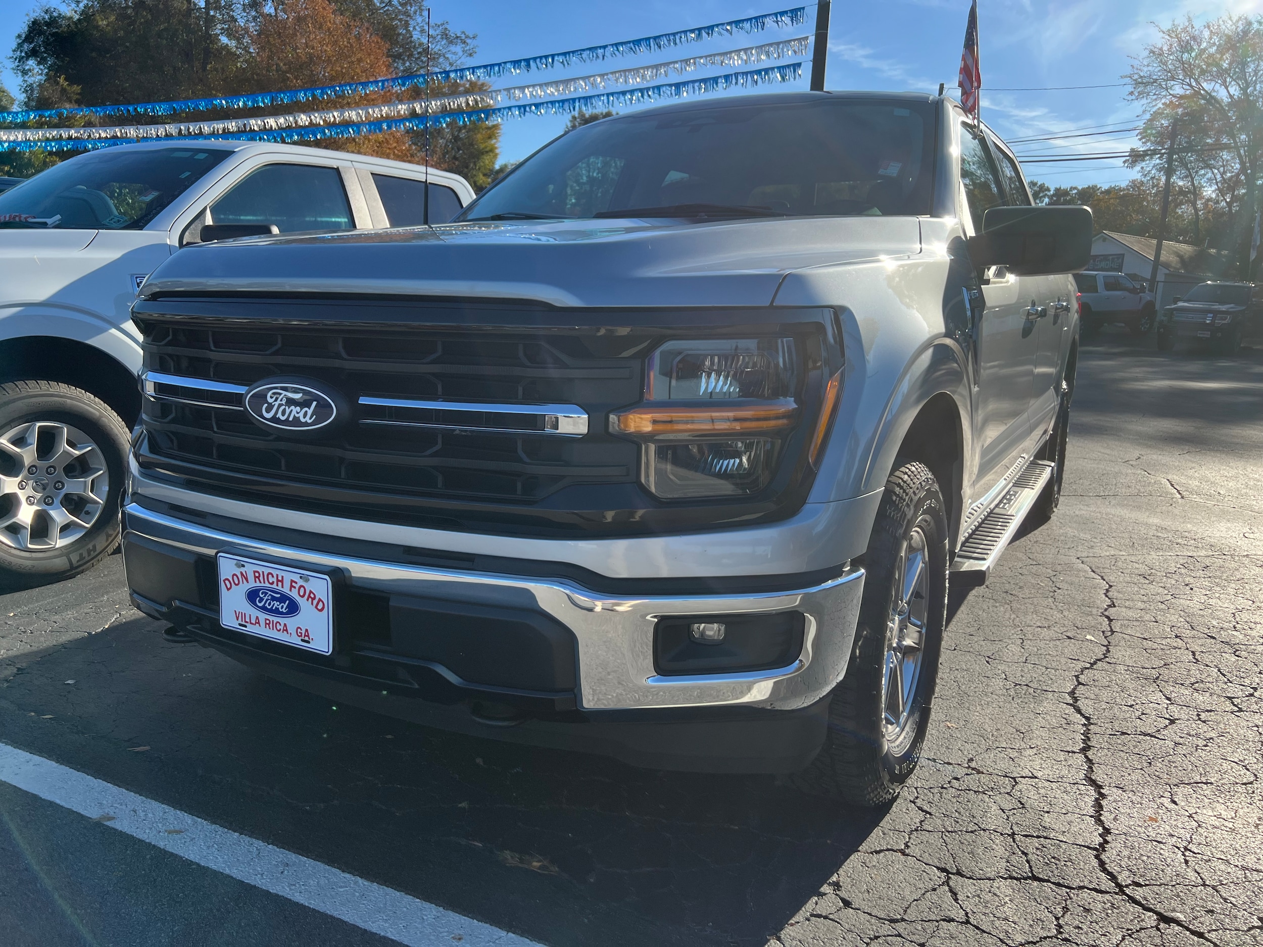 2025 Ford F-150 XLT's photo