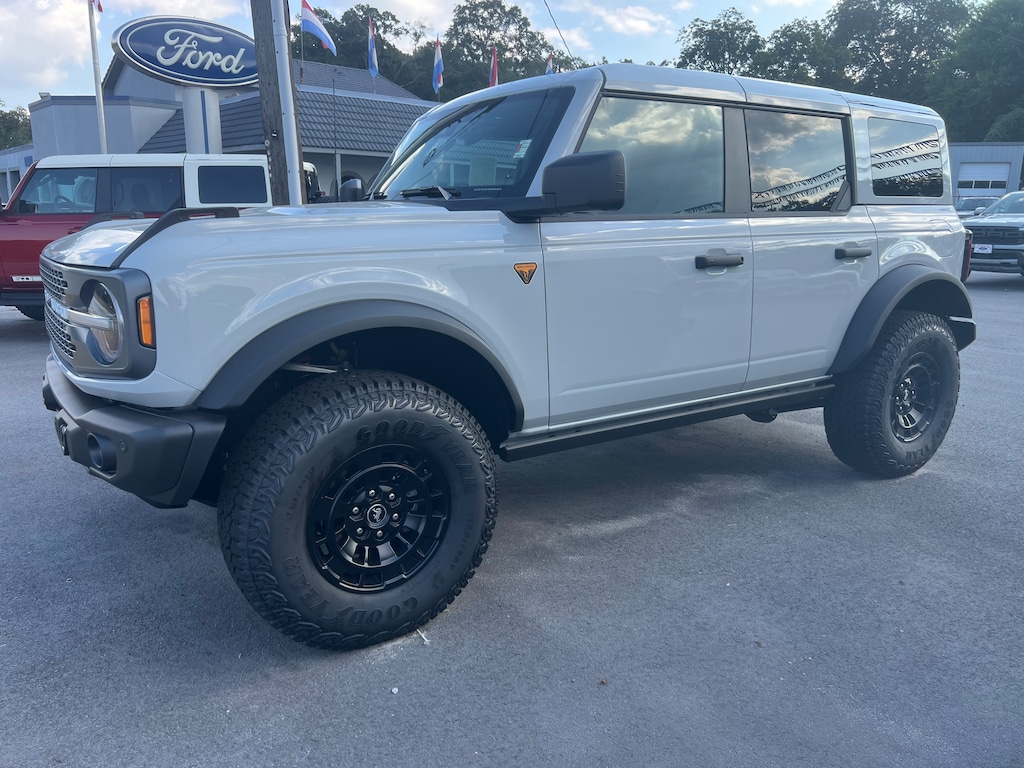 New 2026 Ford Bronco Badlands SUV