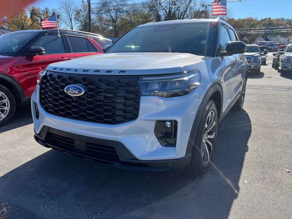 New 2026 Ford Explorer ST-Line SUV