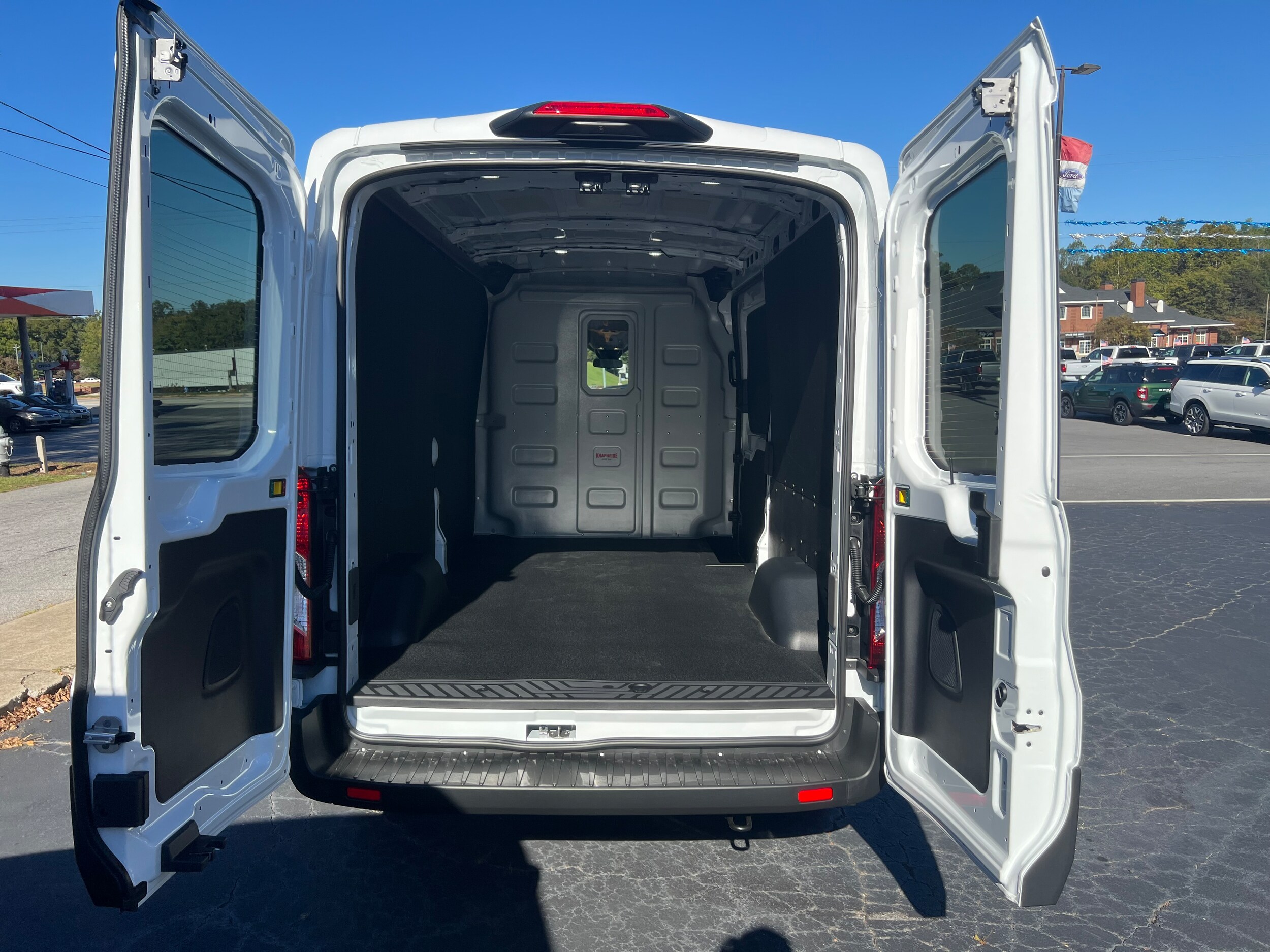 2025 Ford Transit Cargo Van photo 3