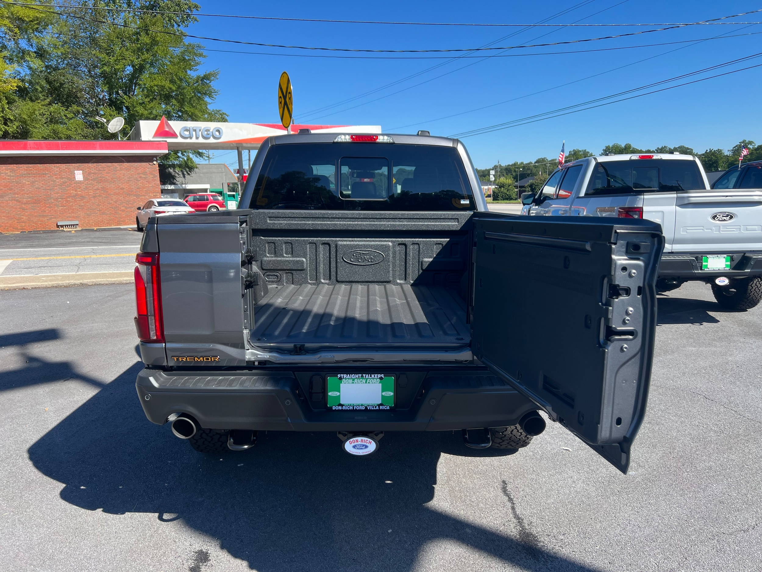 2025 Ford F-150 Tremor photo 3