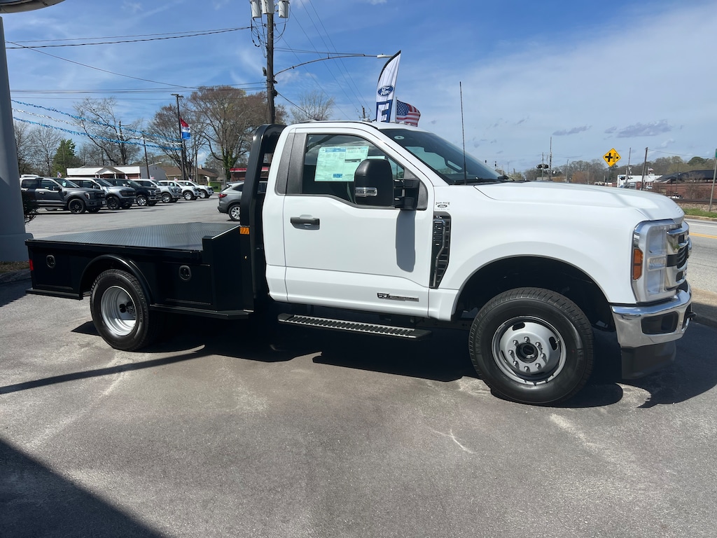 New 2026 Ford Chassis Cab F-350 XL TRUCK