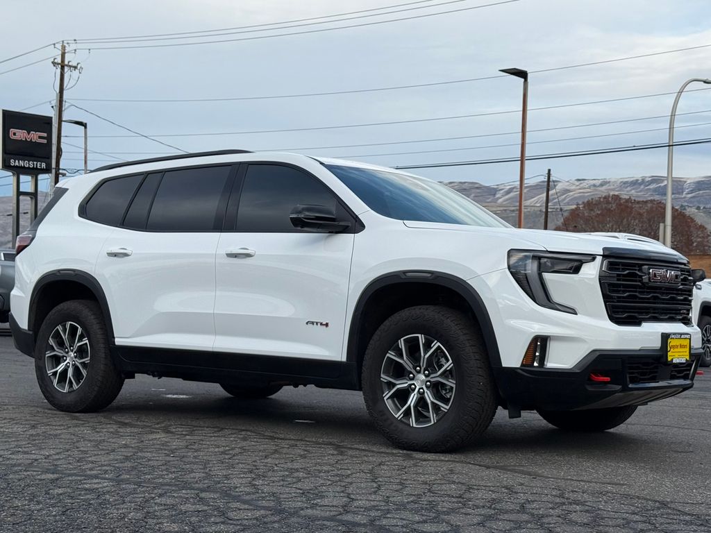 2026 GMC Acadia AT4 - Photo 10