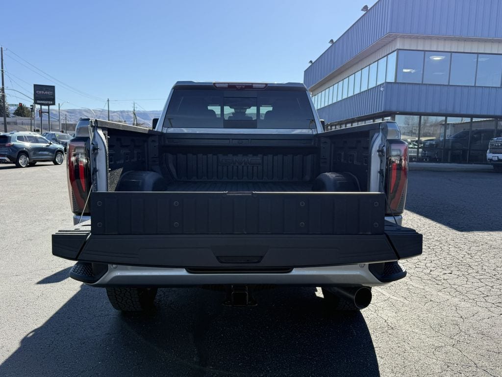 2026 GMC Sierra 2500HD AT4 - Photo 9