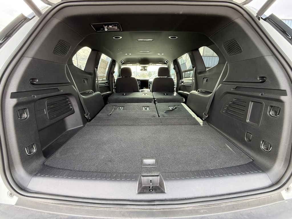 2025 GMC Acadia Elevation - Photo 7