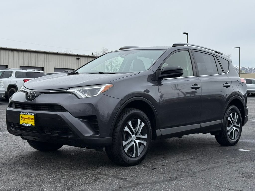 Used 2018 Toyota RAV4 LE SUV