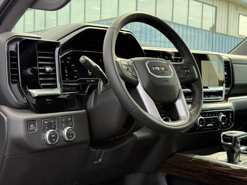 2025 GMC Sierra 1500 Elevation - Photo 18