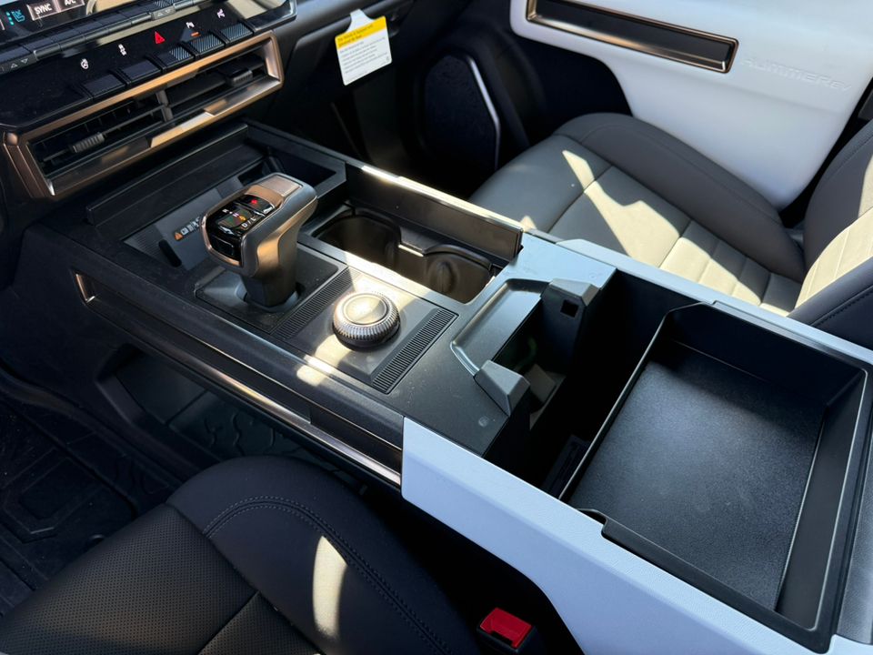 2024 GMC HUMMER EV 2X - Photo 18